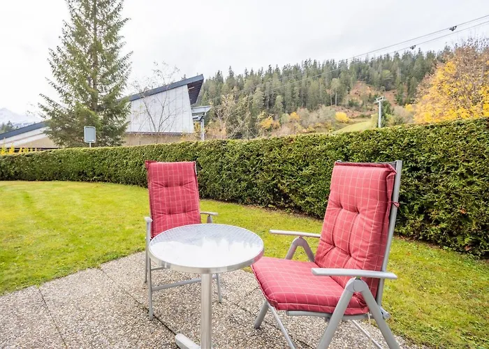 Homes - Val Signina 7-1 *